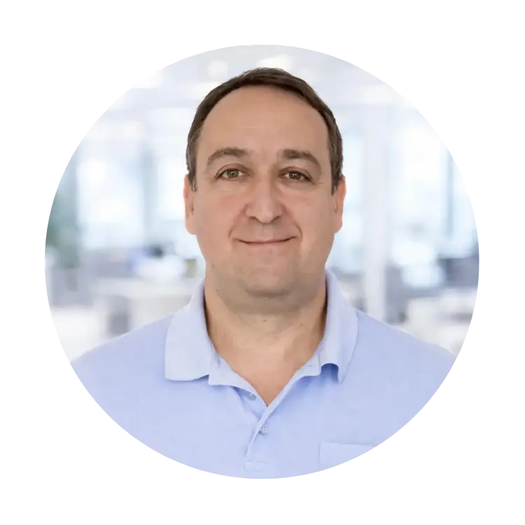 Rundes Portraitfoto von Ing. Robert Srienz, MSc, Teamleitung COMOS bei DIAWA